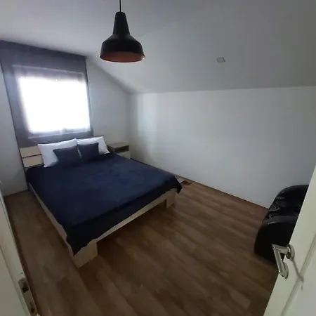 Lb Boka 216 * Mali Mokri Lug